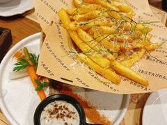 -Mark&Mars Restaurant