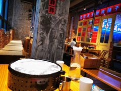 大堂-么肆烤肉·中式自助·烤肉大排档(街道口季佳PAI店)