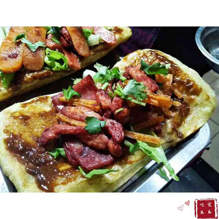 皖北名吃火烧饼灌鸡蛋-"首先呢,做好了一定要炫吃,越早越好,新鲜.