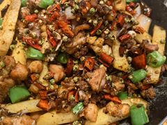 干锅兔-兔行天下-鸿鹤鲜锅兔(中海国际店)