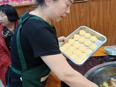 -边江铁锅炖鱼(振八街店)