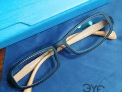 -简·爱眼镜(赛隆眼镜广场店)