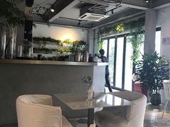 -RGF(巨鹿路店)