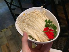 -严厨老坛酸菜鱼(吴江万宝店)