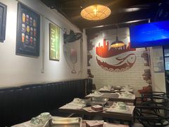 大堂-后街佬·炭火鲜鱼杂(南城店)