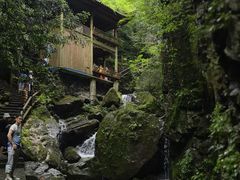 -藏龙百瀑风景区