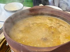 招牌花胶鸡-品粤居港式打边炉·广式烧腊(西安路福佳新天地店)
