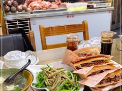 -百草香驴肉坊(国际城店)
