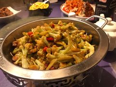-吴记酱骨炖菜馆(西大直街店)