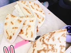 三角馍-清真·宏顺祥卤汁凉粉(大皮院店)