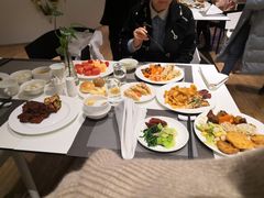 -国际青年会议酒店-苏莱斯餐厅