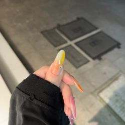 -斯馨·健康美甲美睫