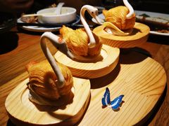 天鹅榴莲酥-点心传说·粤菜点心(佐阾虹湾店)