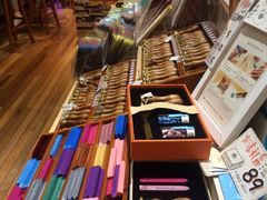 -猫的天空之城概念书店(杭州南宋御街店)