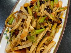 -瑞杰烧烤店·24小时营业(山东路店)