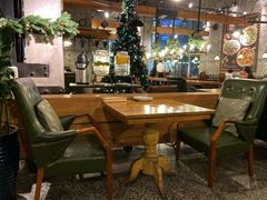 -I HOLIC艾豪丽披萨(KKone店)