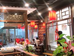 大堂-亿诣蝎府炸酱面羊蝎子火锅(酷车小镇店)