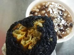 蒸饭包老油条-芳婆糕团店(王府大街店)