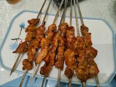 -马尔龙新疆饭店·清真(瑞景店)