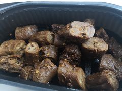 -周黑鸭(珠海香洲区摩尔广场店)