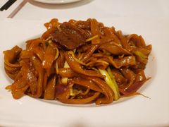 干炒牛河-稻香酒家·34年老字号·港式粤菜(汉街店)