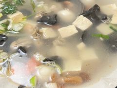 -宾朋海鲜饭庄(兴海路店)