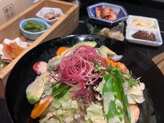 -山川小町·极番烧肉(新地假日广场店)