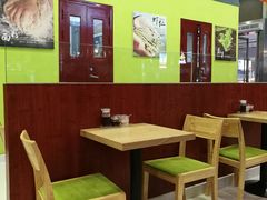 大堂-吉祥馄饨(虹桥火车站店)