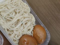 -百年老字号·观振兴蟹黄面·三虾面·苏式面(观前街富仁坊巷店)