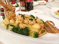 -尚9·一滴水江景中餐厅