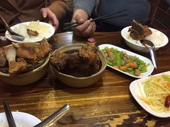 -万和春排骨砂锅米饭(湖北路店)