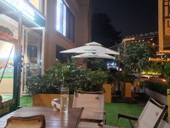 -龙治汉堡(中华城店)