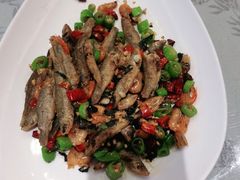 青椒炒小鱼虾-徽州小镇(高新店)