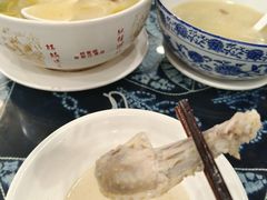 -桥香园云南过桥米线(金马碧鸡店)