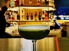 -The ROOF (通盈中心店)