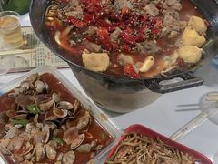 铁锅排骨-客友延安沾沾(西八里社区店)