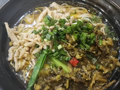 酸菜肉丝面-张干馏(保利江上明珠2期店)
