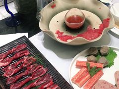 -红鼎豆捞·非遗鲍皇汤火锅(宝丰路店)