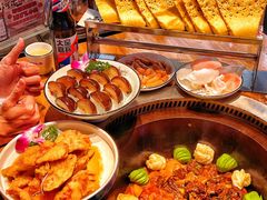 -山河屯铁锅炖·非遗东北菜(南山店)