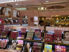 -4inlook美目美佳隐形眼镜店(恒隆广场店)