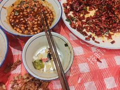 -荆九爷爆炒桥头三嫩(云南北路店)