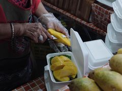 -芒果糯米饭摊子