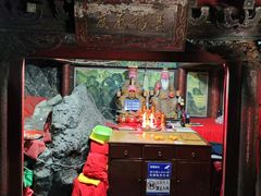 -九鼎铁刹山风景区