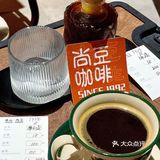 夜晚最适合去的咖啡馆，爱惨这个氛围感！ 