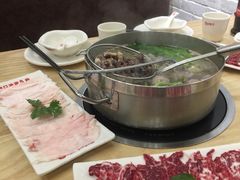 -为什么牛潮汕牛肉火锅(万胜广场店)