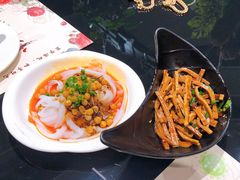 -舌尖上的食缘花园主题餐厅