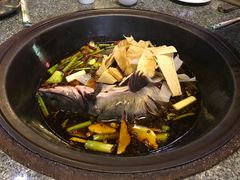 -忆乡情铁锅炖鱼饭店(延庆店)