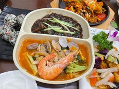 -贵宾庄炸酱面·韩式料理(高区店)