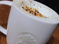 意式圣诞拿铁-星巴克臻选(深圳龙华红山天虹店)