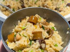 -赶海部落海鲜城(海阳路店)